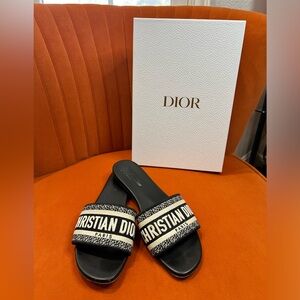 Dior Dway Slide- Size 9 US/39 EUR